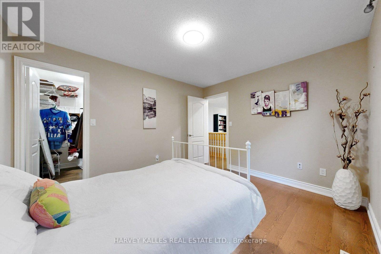 10 Concorde Drive, Brampton, ON photo 23