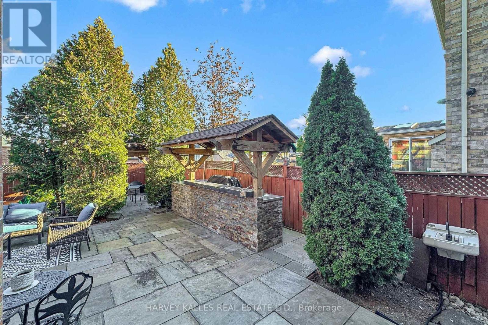 10 Concorde Drive, Brampton, ON photo 36