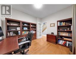 Bedroom 3 - 10 Concorde Drive, Brampton, ON L6P1V6 Photo 16
