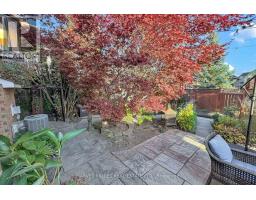 10 Concorde Drive, Brampton, ON L6P1V6 Photo 41
