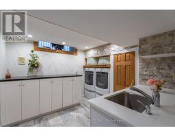 2221 Greenhurst Avenue, Mississauga, ON L4X1J5 Photo 36
