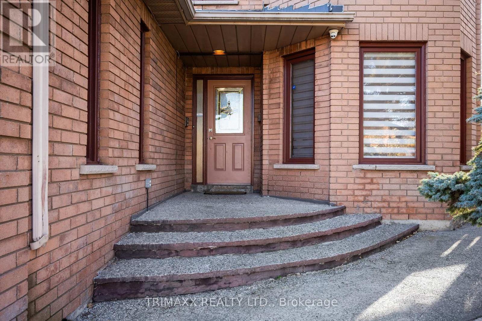 Photo of 23 OAKLEA BOULEVARD