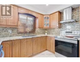 23 Oaklea Boulevard, Brampton, ON L6Y4H7 Photo 18