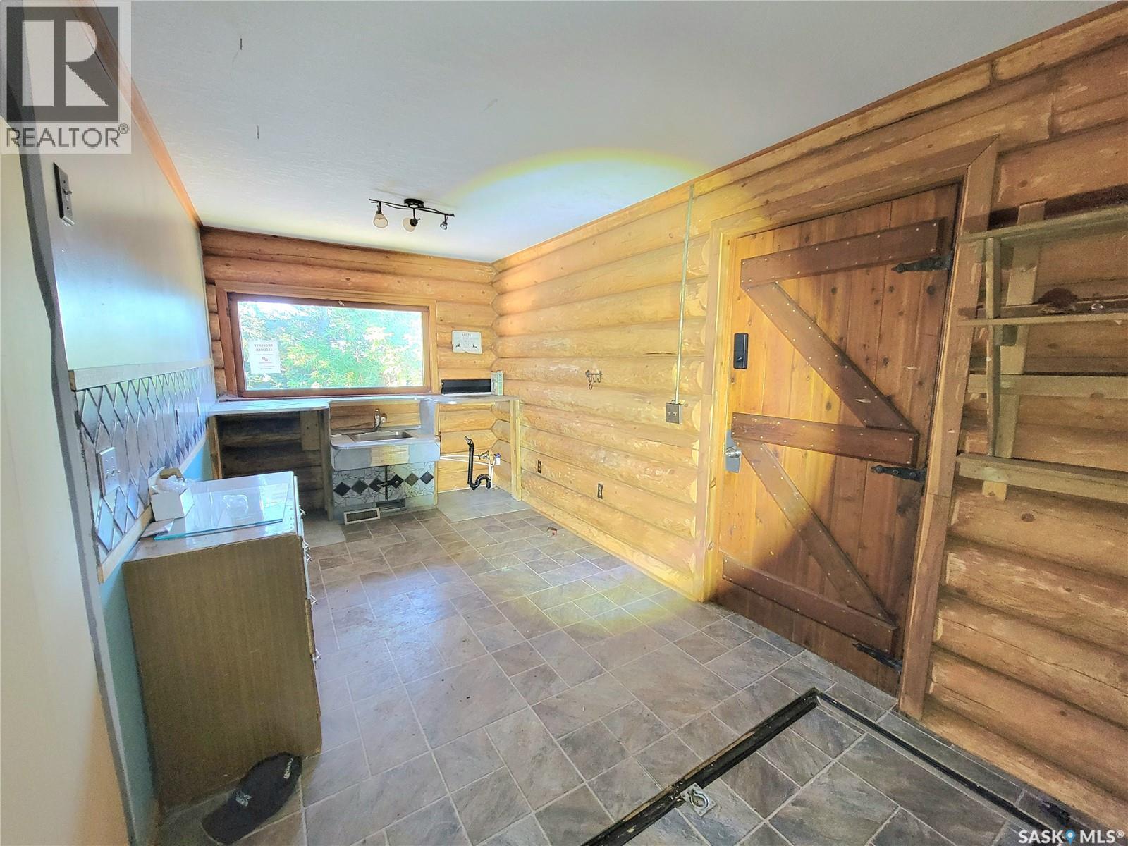 101 Grid 674, Paynton — photo 8