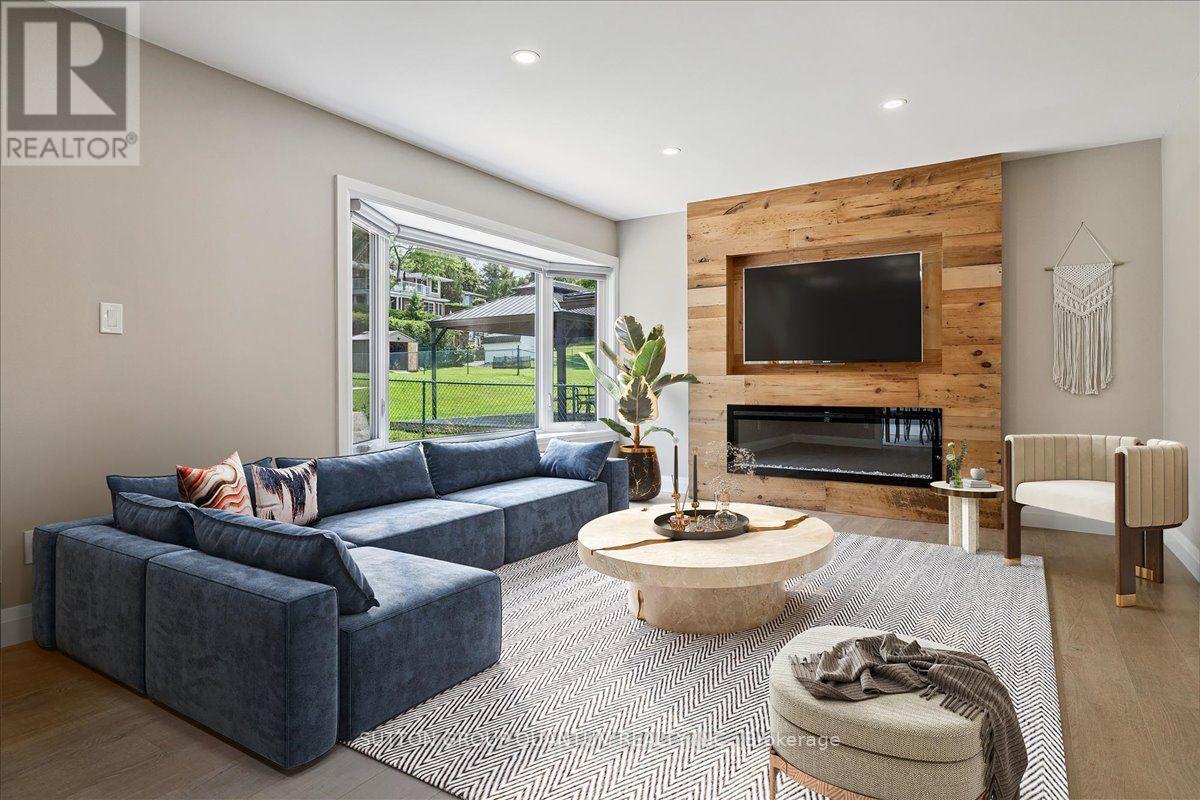 18 PLEASANT AVENUE, Hamilton (Dundas) — photo 3