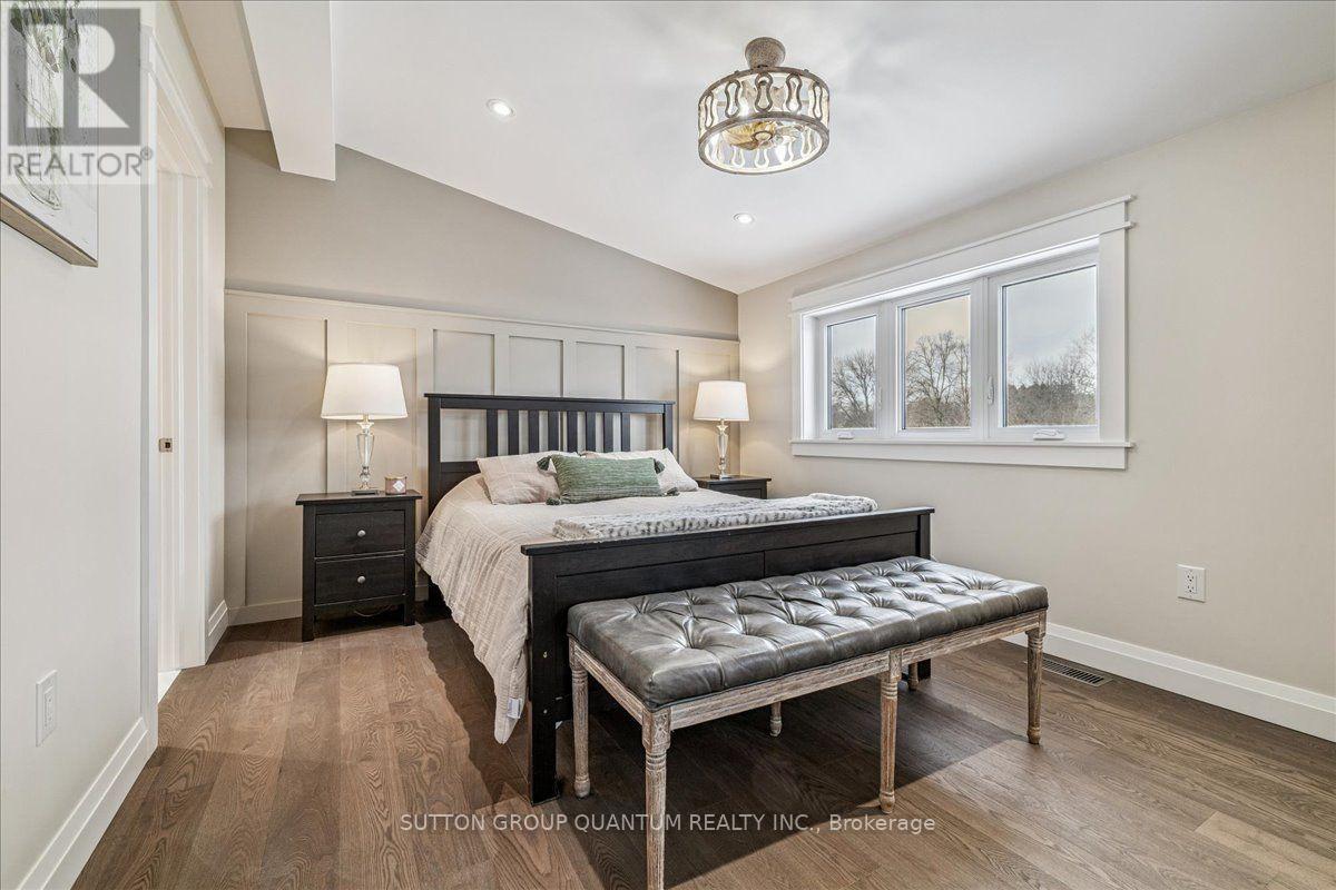 18 Pleasant Avenue, Hamilton, ON photo 40
