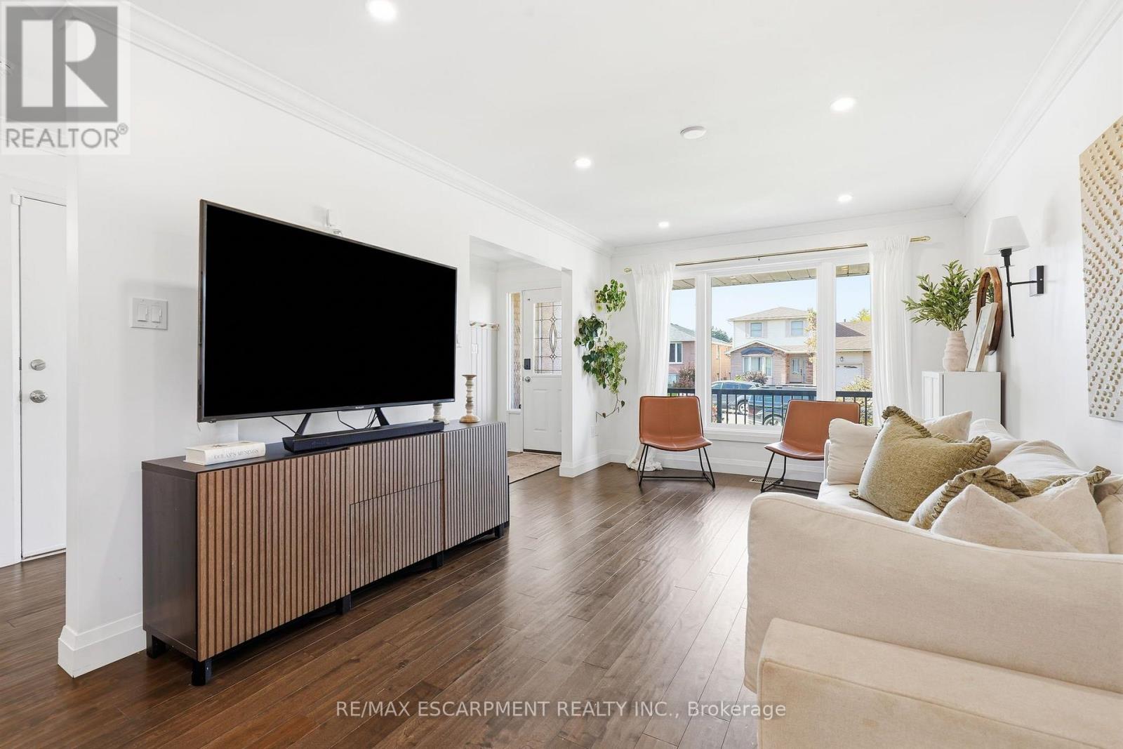 60 GLENAYR STREET, Hamilton (Gilkson) — photo 7