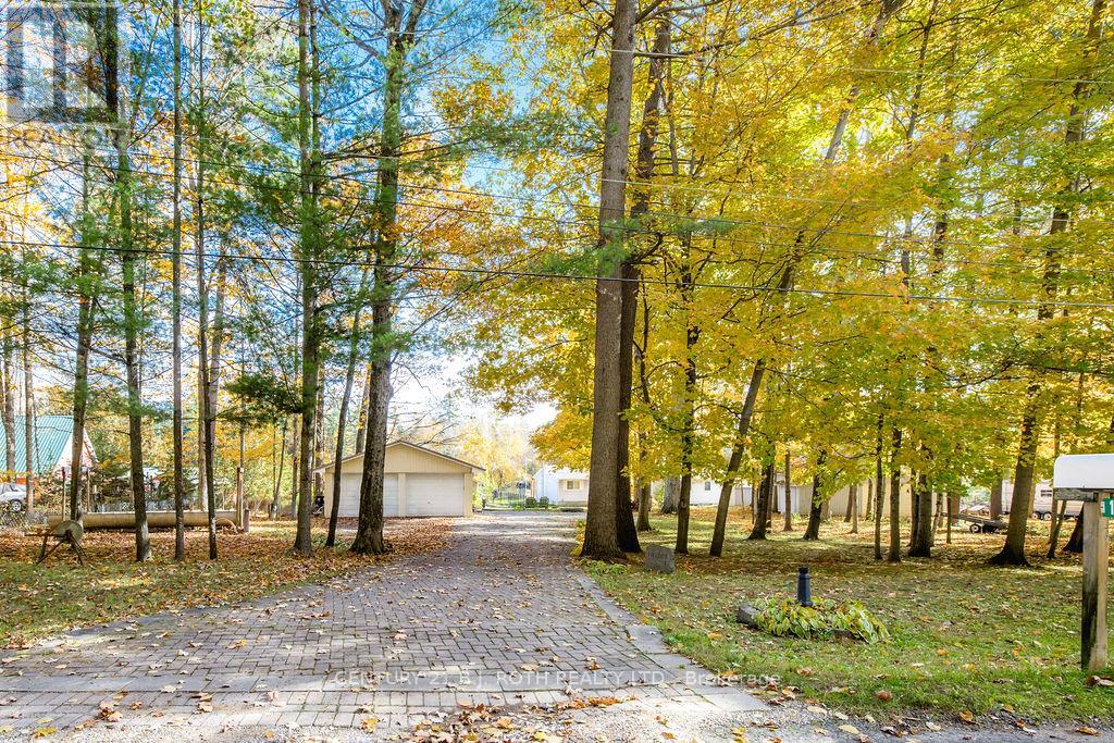 1909 Mcleod Drive, Severn, ON photo 45