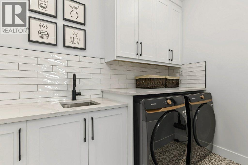 1906 43 Avenue SW, photo 18 of 49
