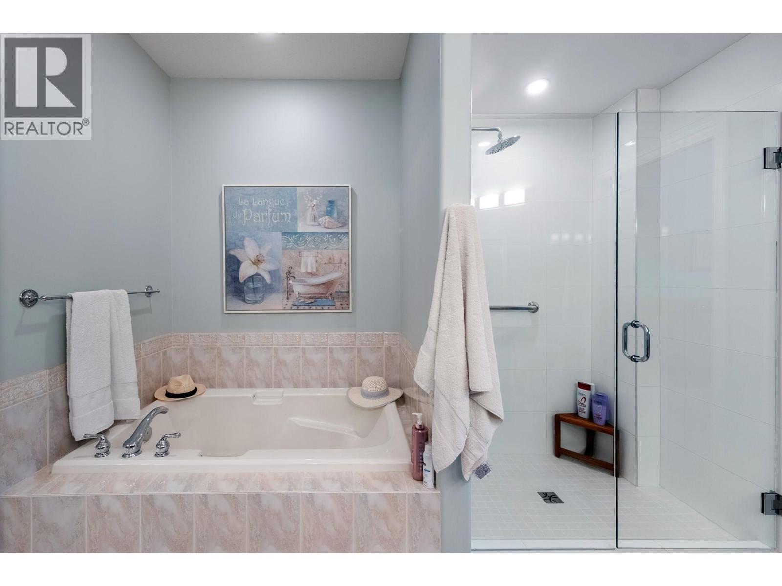 12 3888 Gallaghers Pinnacle Way, Kelowna