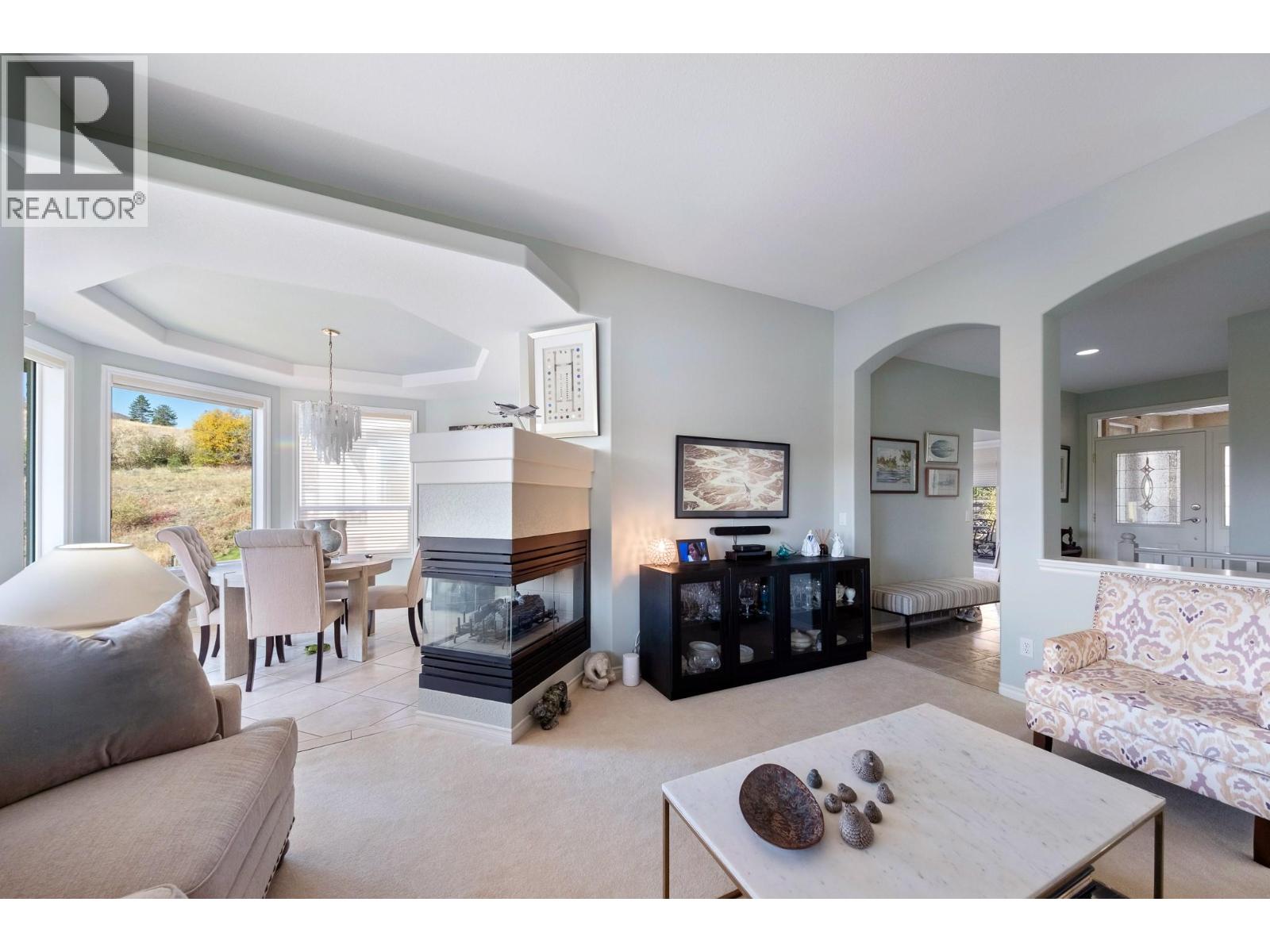 12 3888 Gallaghers Pinnacle Way, Kelowna