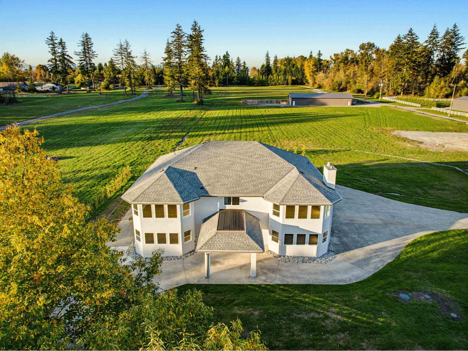 22787 24 Avenue, Langley