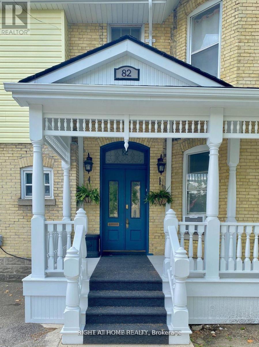 82 WELLINGTON STREET, St. Thomas — photo 2