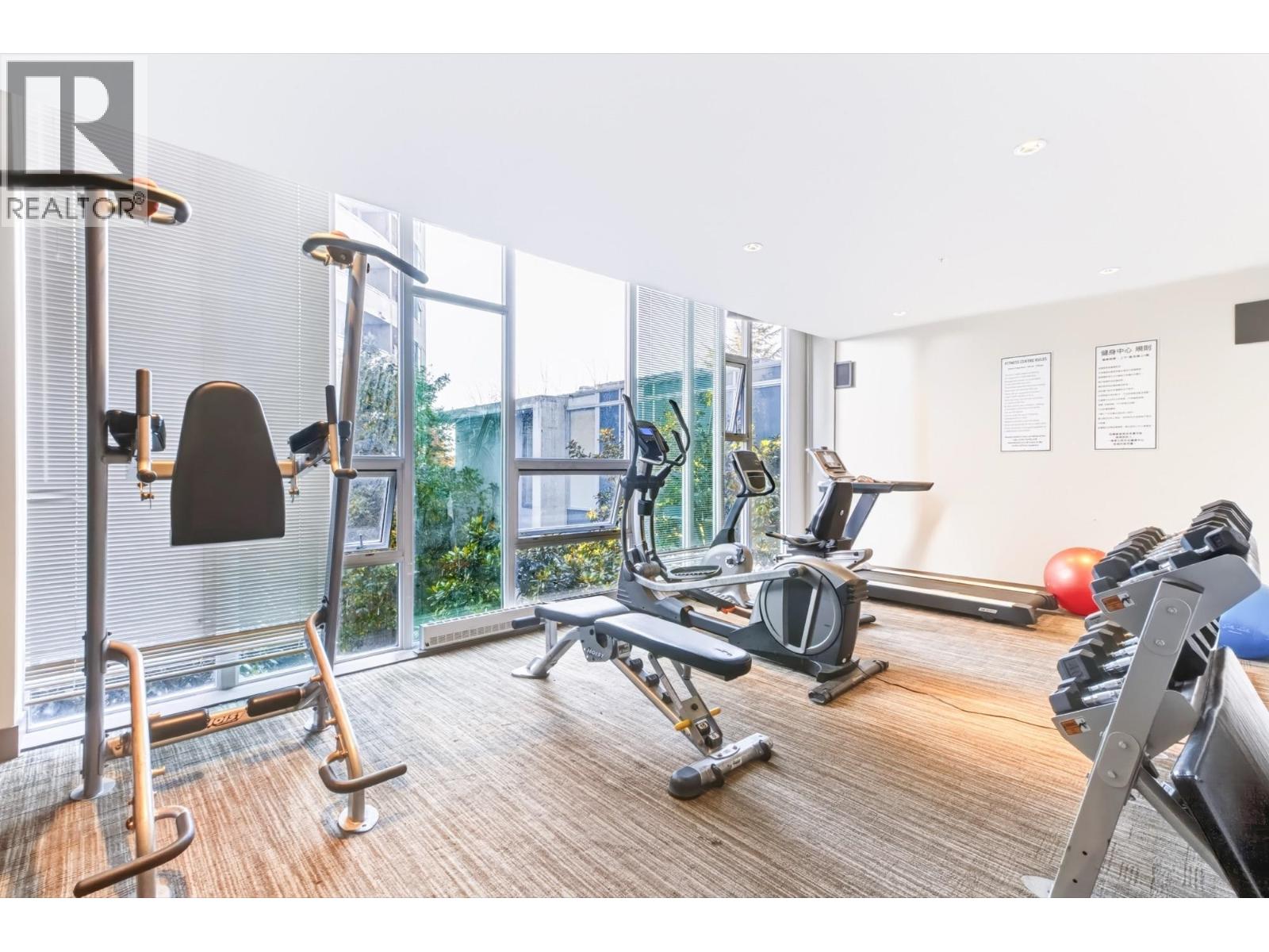 804 8280 LANSDOWNE Road, Richmond