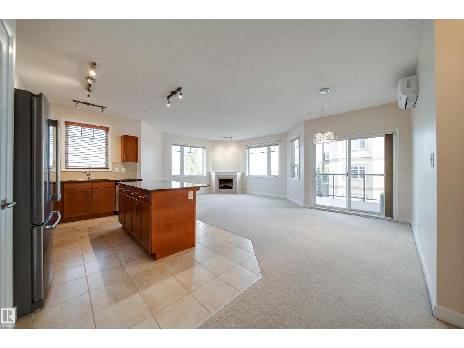 Property photograph 10 for MLS E4514357