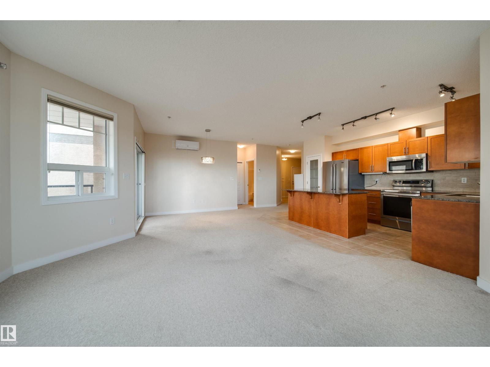 Property photograph 23 for MLS E4514357