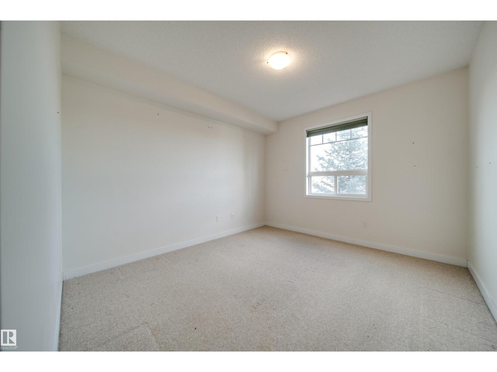 Property photograph 6 for MLS E4514357