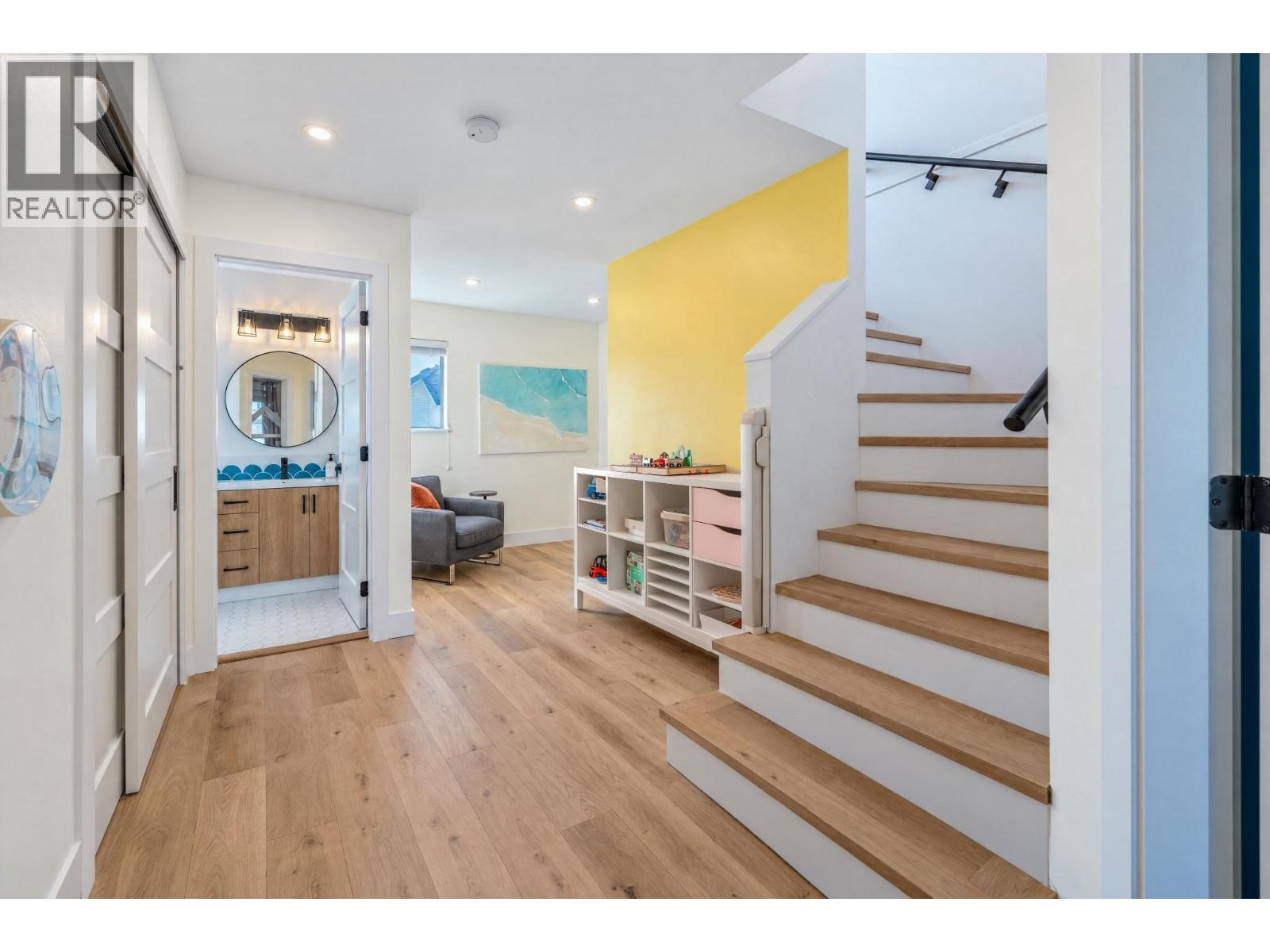 29 4311 Sophia Street, Vancouver — photo 12