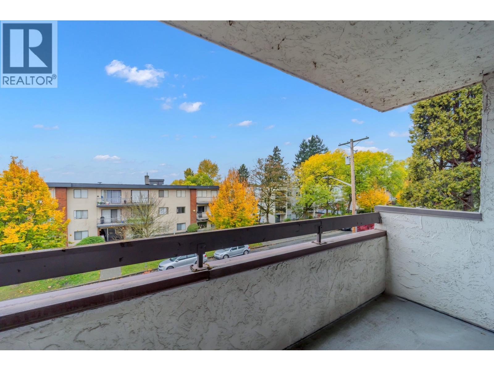 203 515 Eleventh Street, New Westminster — photo 20