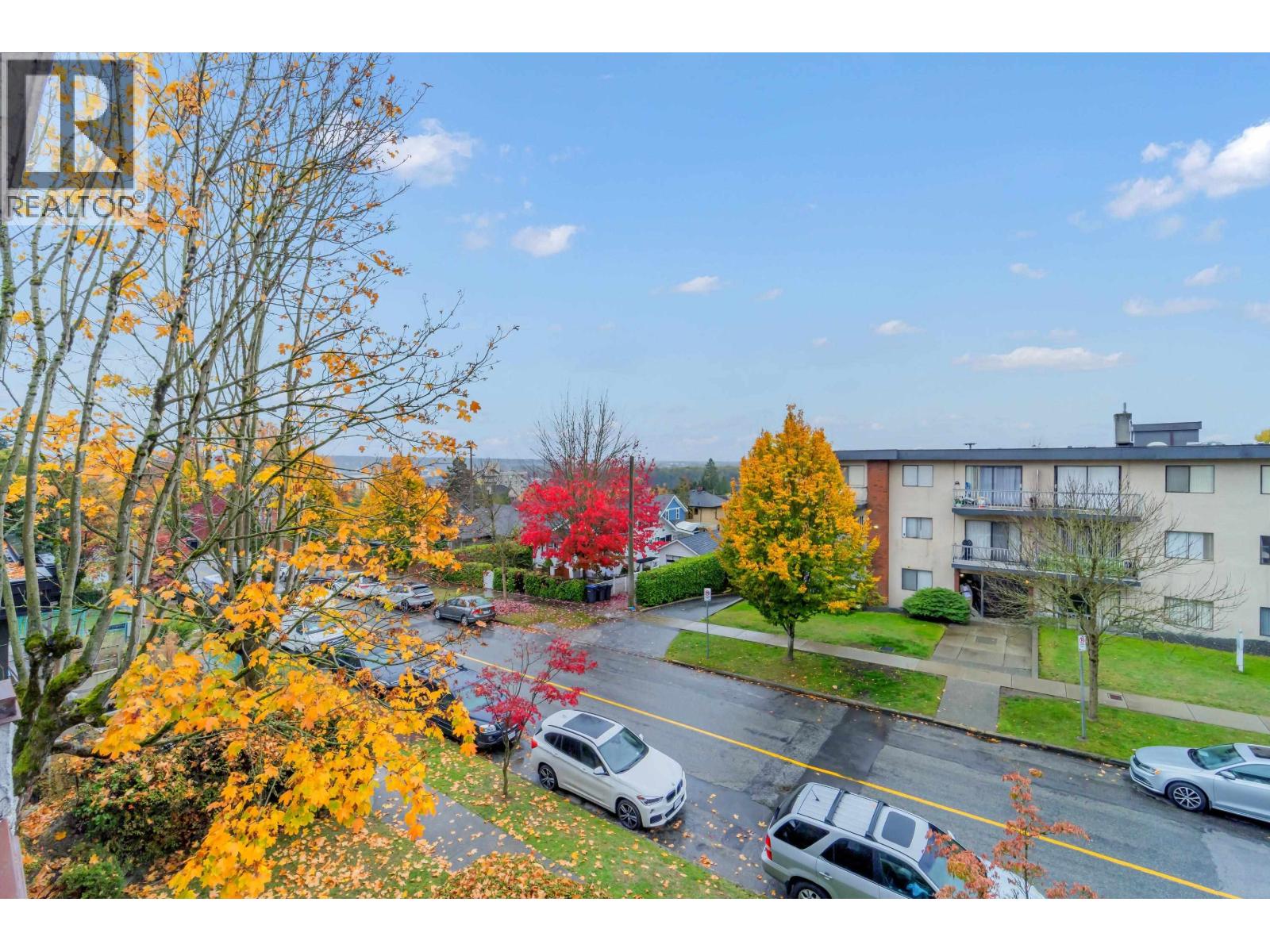 203 515 Eleventh Street, New Westminster — photo 22