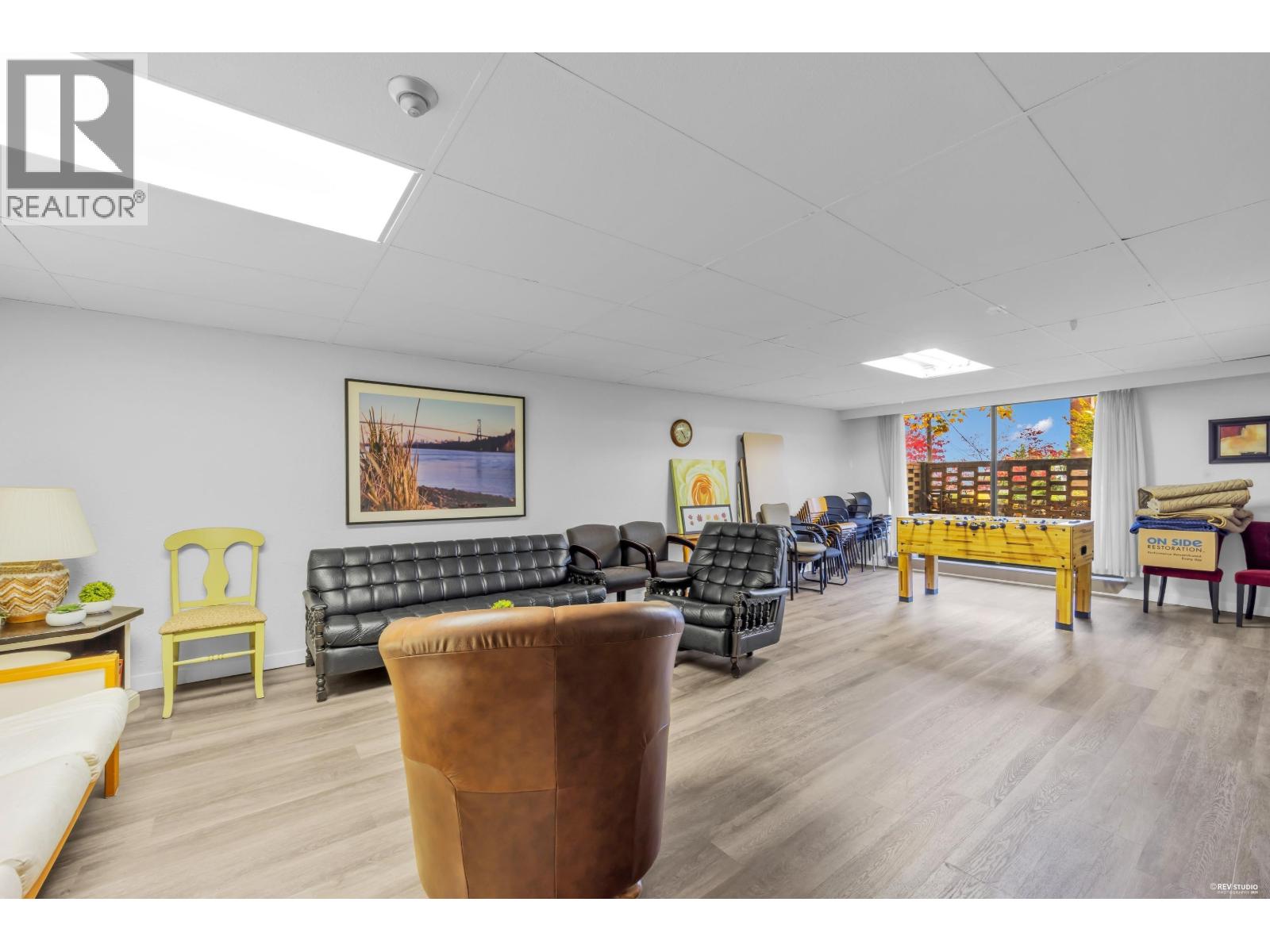 203 515 Eleventh Street, New Westminster — photo 27