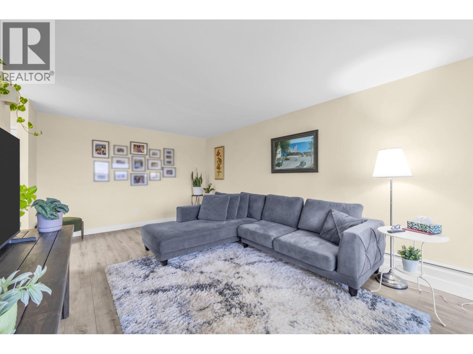 203 515 Eleventh Street, New Westminster — photo 5