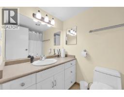 203 515 Eleventh Street, New Westminster, BC V3M4G4 Photo 19