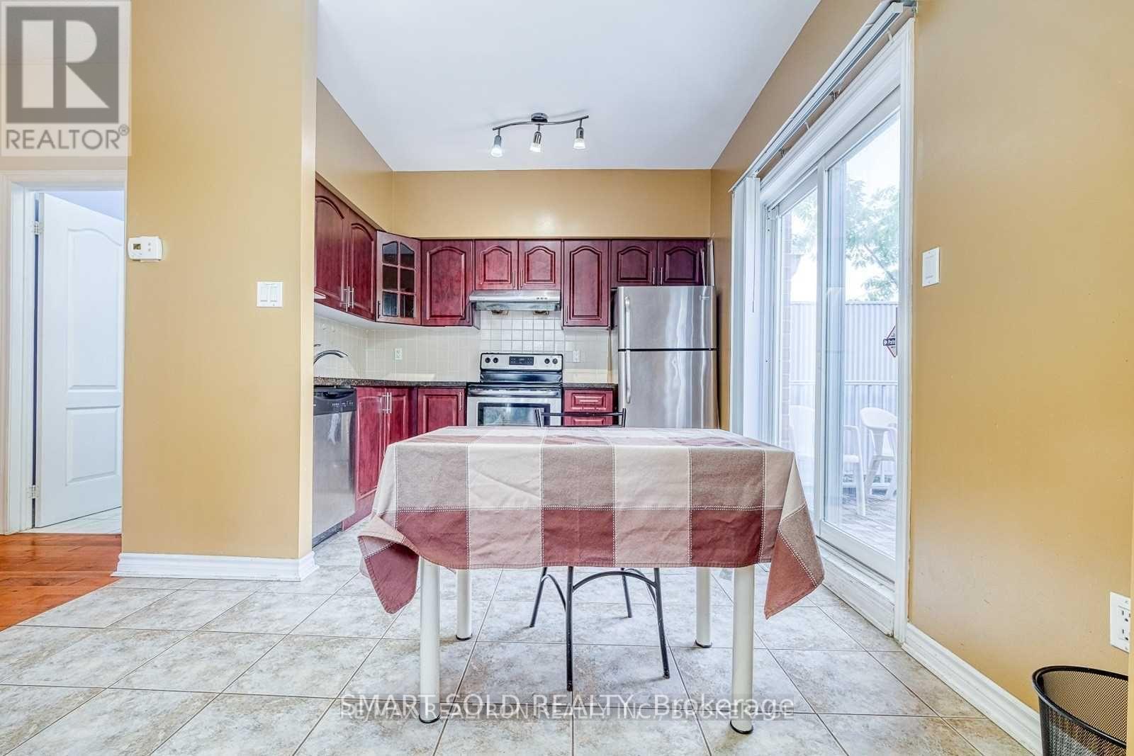 76E LEITCHCROFT CRESCENT, Markham (Commerce Valley) — photo 5