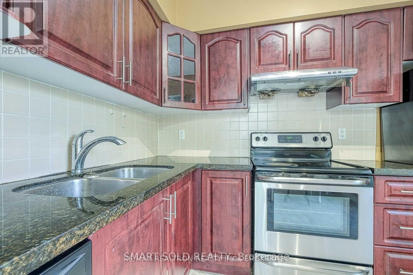 76E LEITCHCROFT CRESCENT, Markham (Commerce Valley) — photo 7