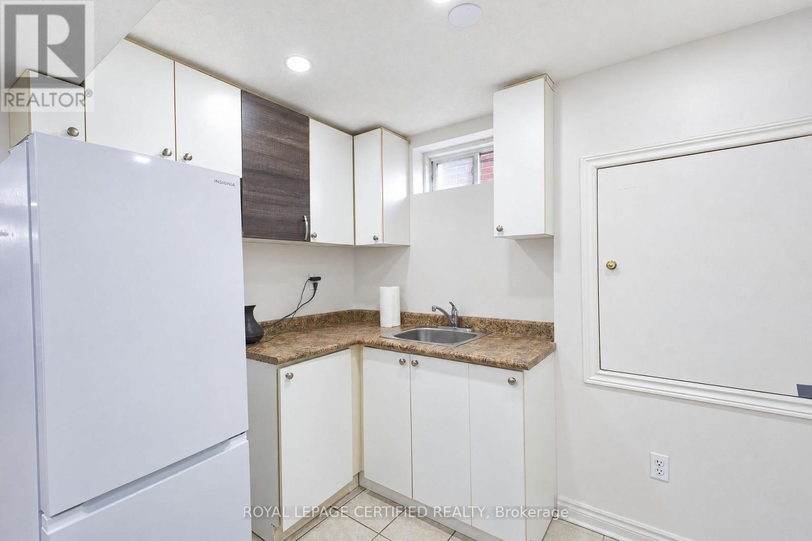 5481 Festival Drive, Mississauga, ON photo 27