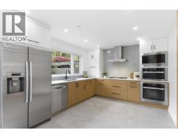 25 Whitecap Court, Furry Creek, BC V0N3Z1 Photo 7