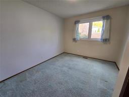 387 Novavista Drive, Winnipeg, MB R2N1E9 Photo 13