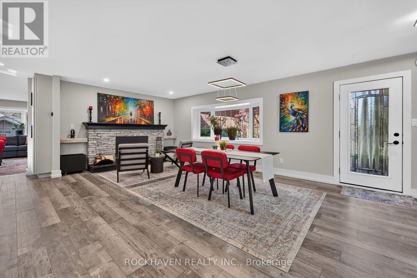 102 Lovers Lane, Hamilton, ON photo 6