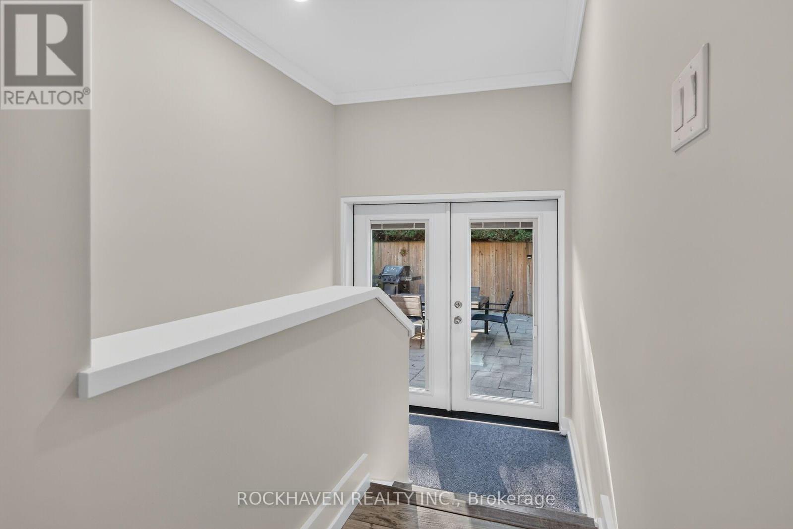 102 Lovers Lane, Hamilton, ON photo 29
