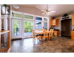 Kitchen - 4635 62a Avenue, Taber, AB T1G1E5 Photo 6