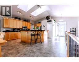 3pc Bathroom - 4635 62a Avenue, Taber, AB T1G1E5 Photo 9