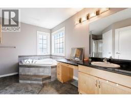 4635 62a Avenue, Taber, AB T1G1E5 Photo 17
