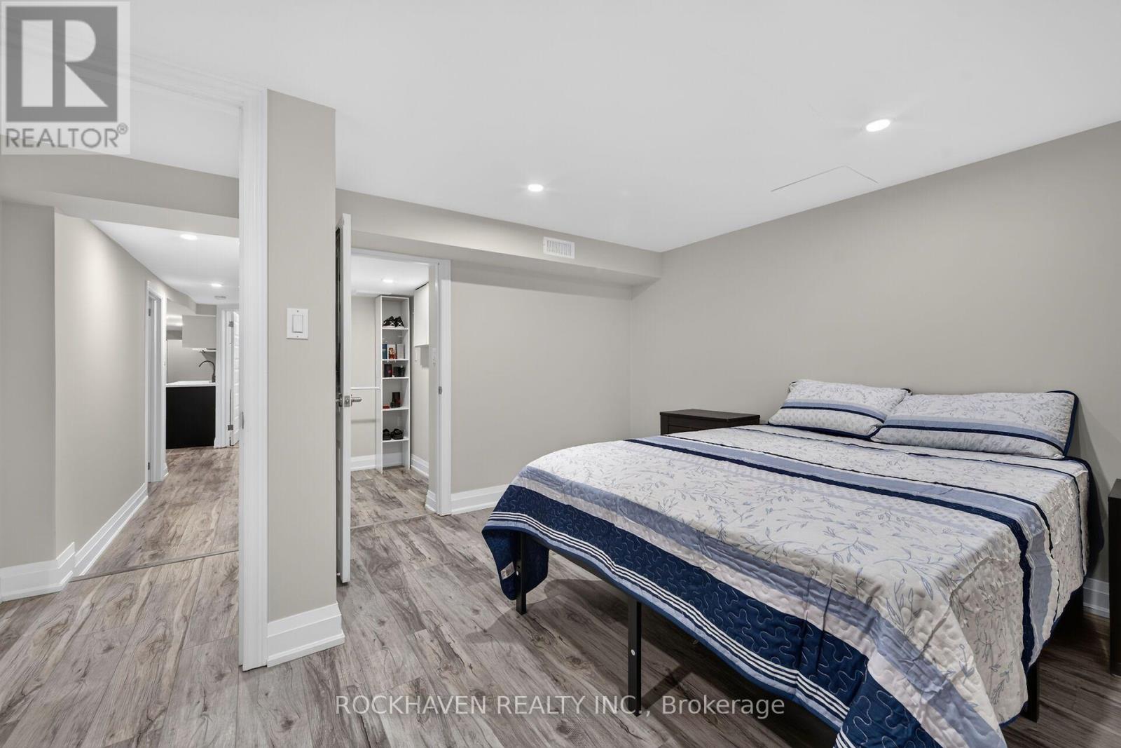 102 Lovers Lane, Hamilton, ON photo 42