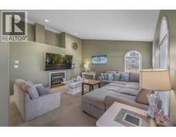 Photo 20 of 33, 5716 BEARSPAW CRESCENT · Prince George, BC