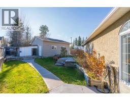 Photo 10 of 33, 5716 BEARSPAW CRESCENT · Prince George, BC