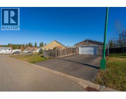 Primary bedroom of 5716 BEARSPAW CRESCENT · Prince George, BC
