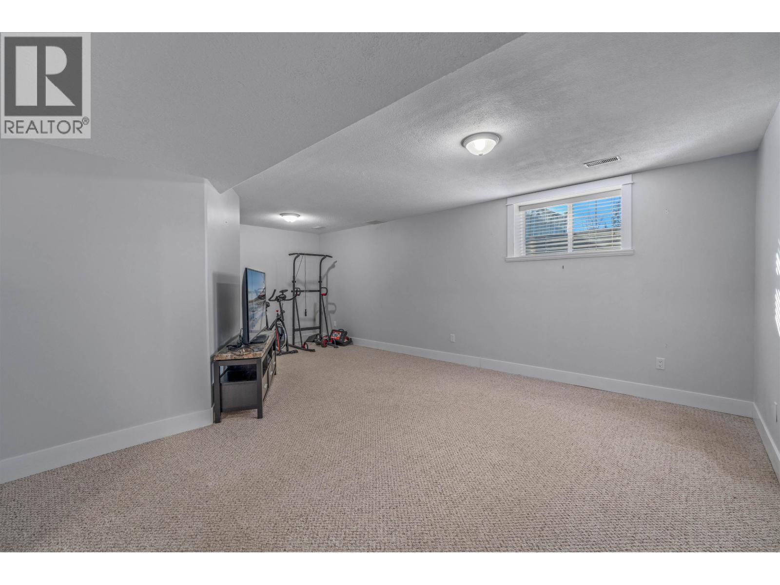 5716 BEARSPAW CRESCENT - 28