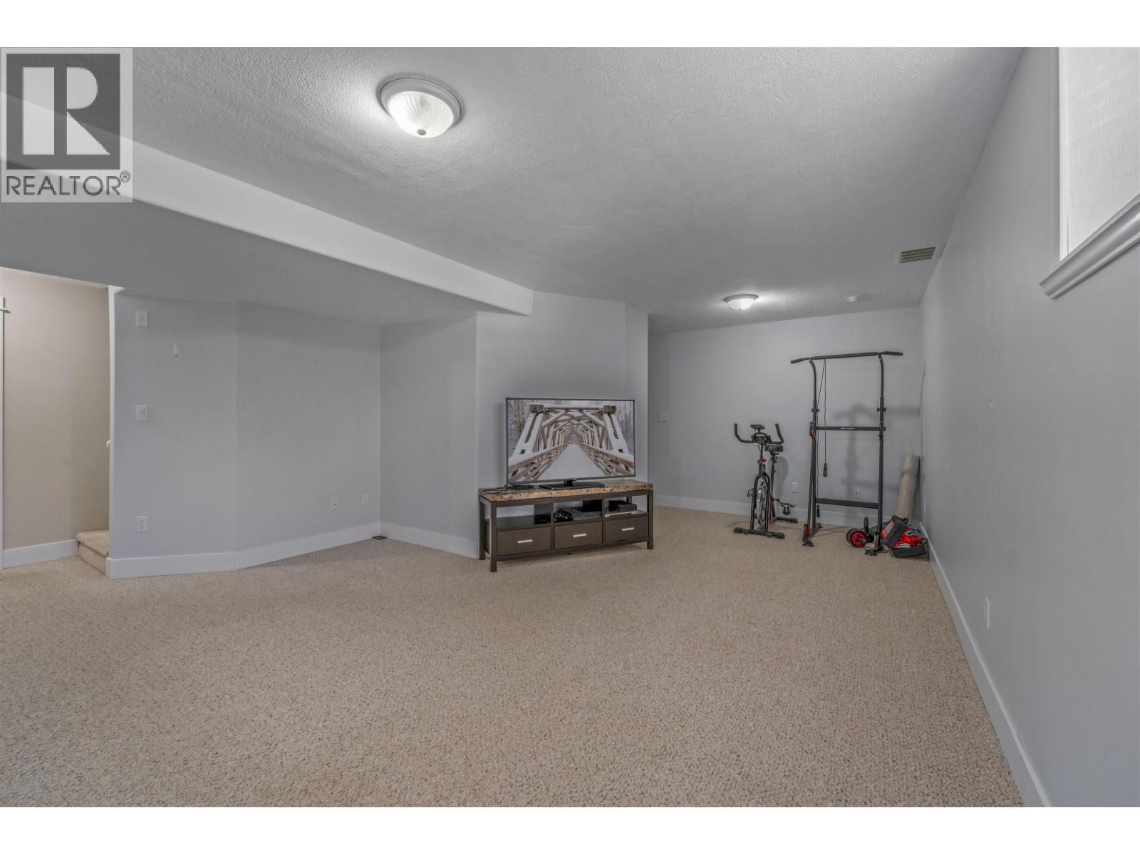 5716 BEARSPAW CRESCENT - 29