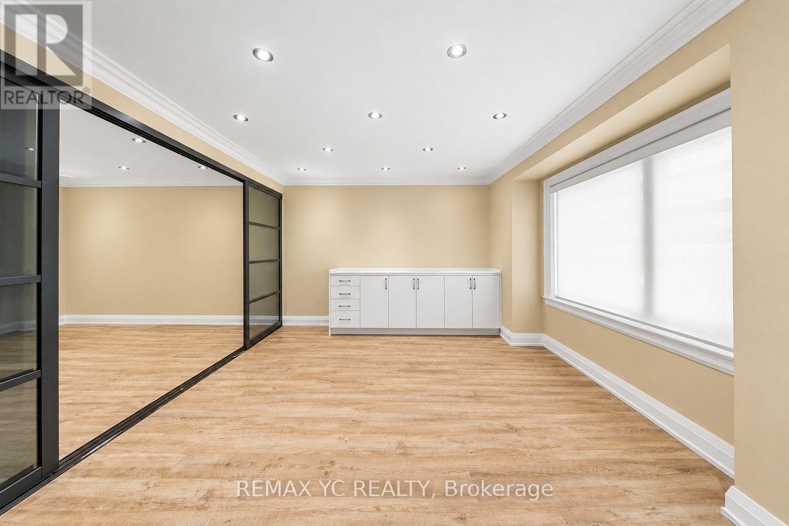 MAIN & 2ND - 99 SHEPPARD AVENUE E, Toronto (Willowdale East) — photo 3