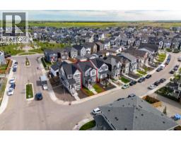 31 Magnolia Grove SE, Calgary