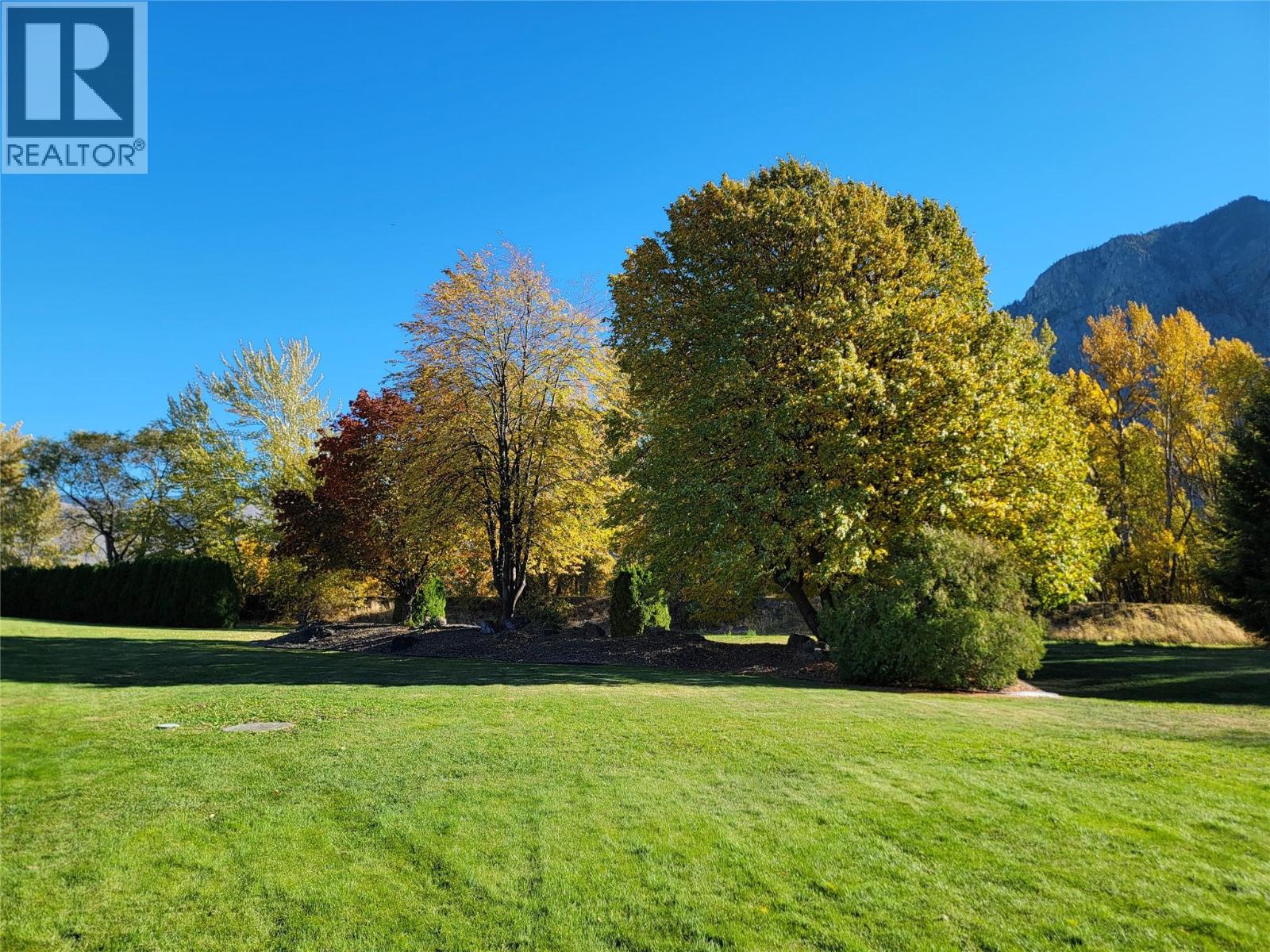 815 11th Avenue Unit# 2, Keremeos