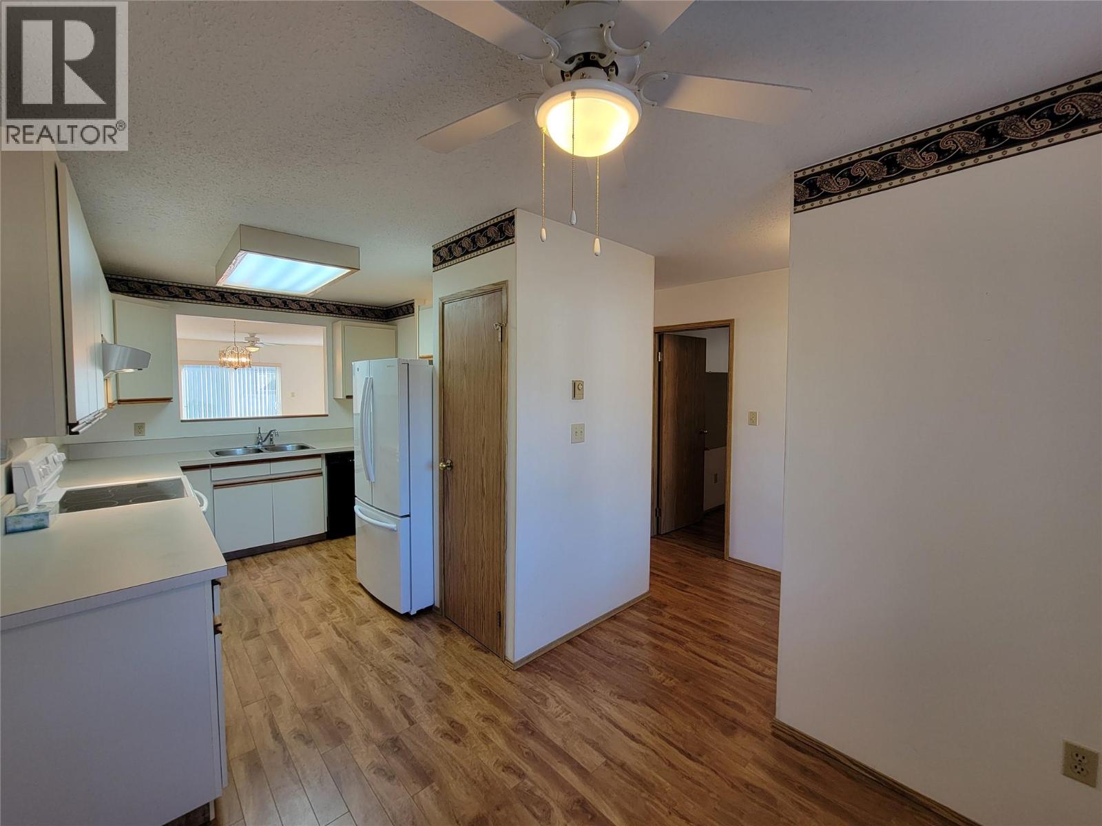 815 11th Avenue Unit# 2, Keremeos
