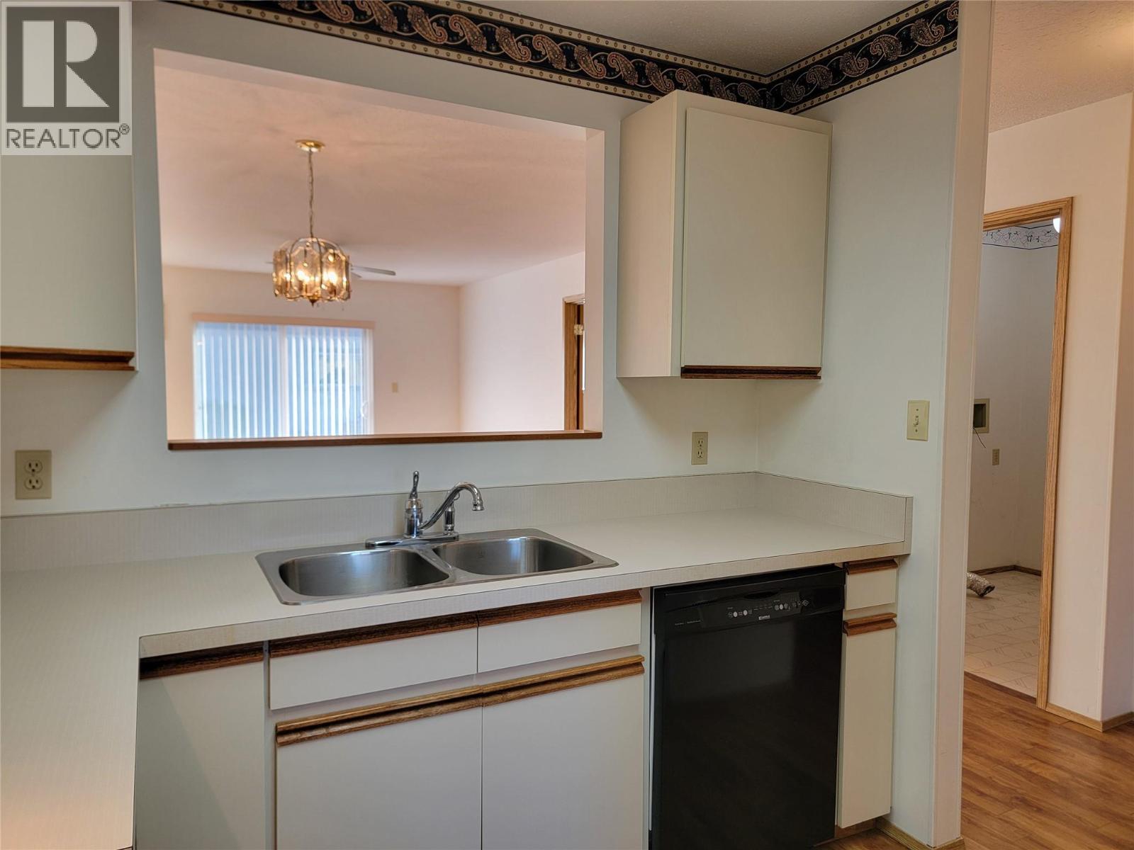 815 11th Avenue Unit# 2, Keremeos