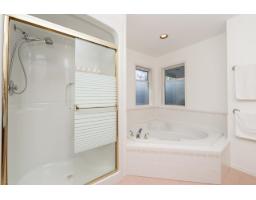 4719 215a Street, Langley, BC V3A8G8 Photo 13