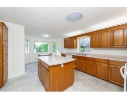4719 215a Street, Langley, BC V3A8G8 Photo 8